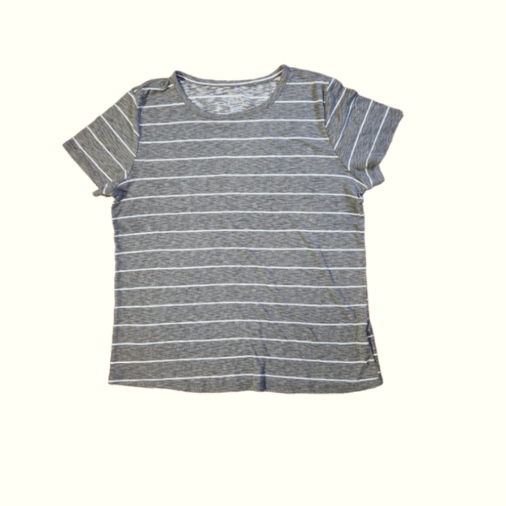 Maurices Gray and White Stripe Striped Stripes Shirt Top Size Extra Large XL